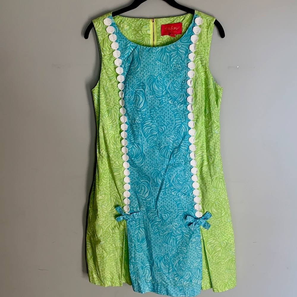 Lilly Pulitzer size 8 green and blue shift dress